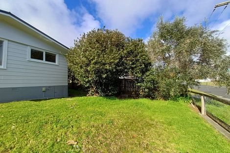 Photo of property in 24 Manaia View Road, One Tree Point, 0118