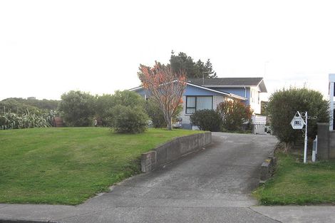 Photo of property in 110 Ruapehu Street, Paraparaumu, 5032