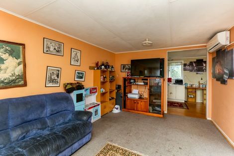 Photo of property in 65a Endeavour Street, Marfell, New Plymouth, 4310