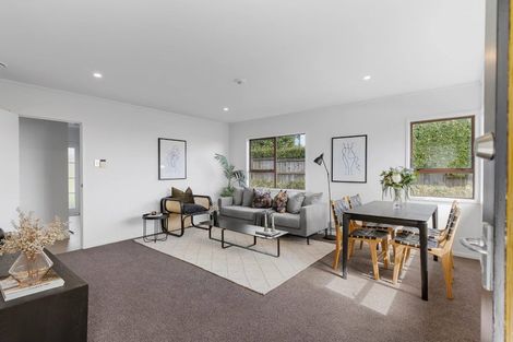 Photo of property in 2/15 Seaview Terrace, Mount Albert, Auckland, 1025