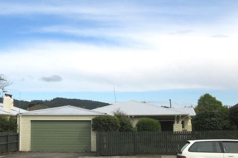 Photo of property in 10 Palmer Crescent, Silverstream, Upper Hutt, 5019