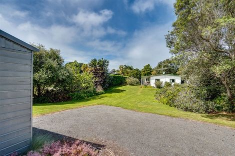 Photo of property in 35 Airini Road, Waimarama, Havelock North, 4294