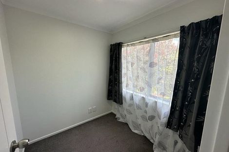 Photo of property in 15 Leo Street, Glen Eden, Auckland, 0602