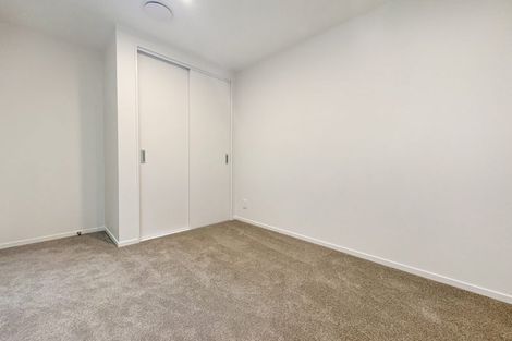 Photo of property in 19c Pavola Grove, Glenfield, Auckland, 0629