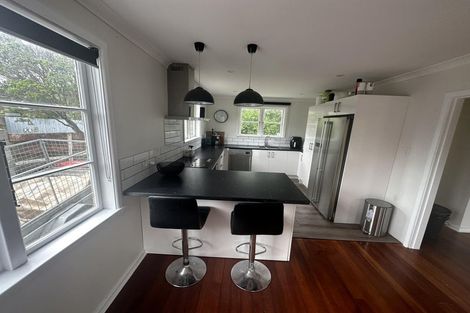 Photo of property in 14 Pearce Crescent, Taita, Lower Hutt, 5011