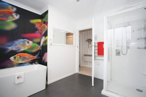 Photo of property in 504 Grove Road, Mayfair, Hastings, 4122