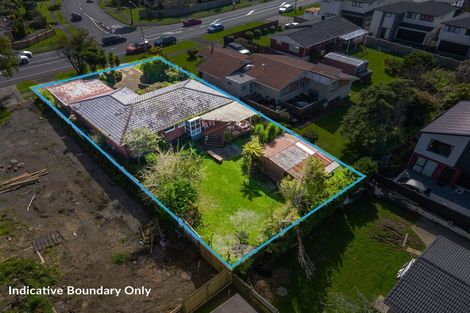 Photo of property in 82 Botany Road, Botany Downs, Auckland, 2010