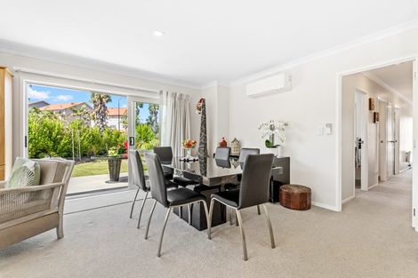 Photo of property in 2 Maylee Crescent, Gulf Harbour, Whangaparaoa, 0930