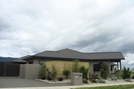 Photo of property in 1 Ruth Taylor Avenue, Stoke, Nelson, 7011