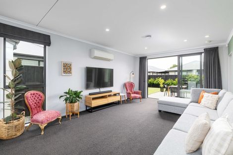 Photo of property in 22 George West Square West, Wigram, Christchurch, 8025