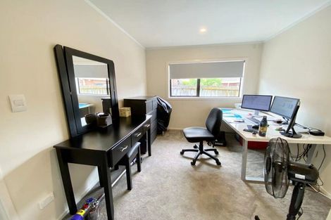 Photo of property in 2/43 Elliot Street, Howick, Auckland, 2014