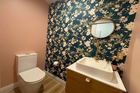 Photo of property in 161 Weston Road, St Albans, Christchurch, 8052