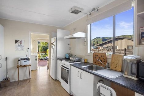 Photo of property in 72 Station Road, Paeroa, 3600