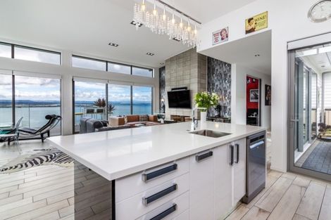 Photo of property in 50 Mapara Road, Acacia Bay, Taupo, 3385