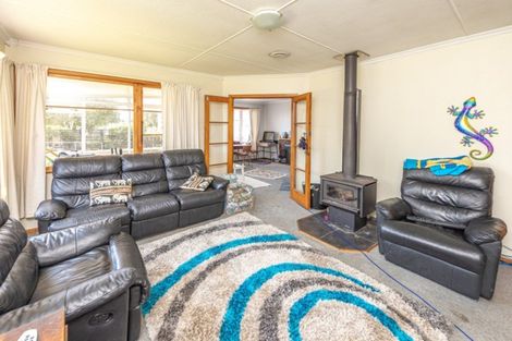 Photo of property in 39 Hood Street, Castlecliff, Whanganui, 4501