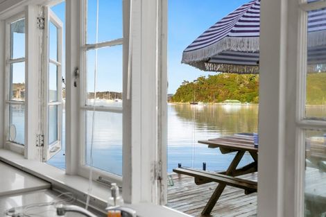 Photo of property in 11 Hope Avenue, Russell, 0202