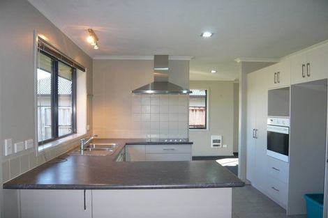 Photo of property in 37 Thomas Road, Huntington, Hamilton, 3210