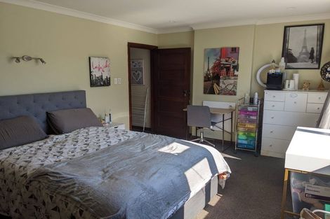 Photo of property in 30 Durham Crescent, Fairfield, Lower Hutt, 5011