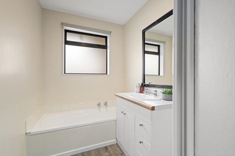 Photo of property in 4/18 Southey Street, Sydenham, Christchurch, 8023