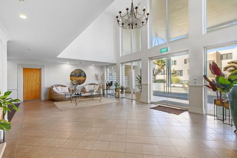 Photo of property in 21/12 Maunganui Road, Mount Maunganui, 3116