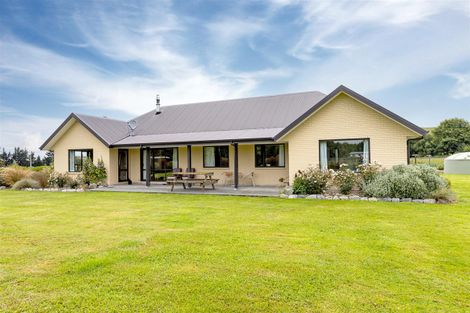 Photo of property in 21 Siegerts Road, Kimbell, Fairlie, 7987