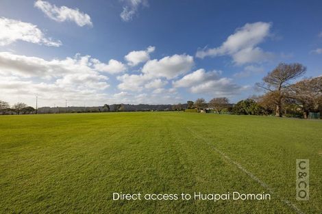 Photo of property in 18 Tapu Road, Huapai, Kumeu, 0810