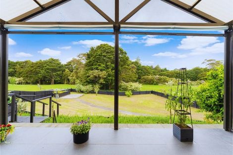 Photo of property in 23 Kahika Grove, Huapai, Kumeu, 0810