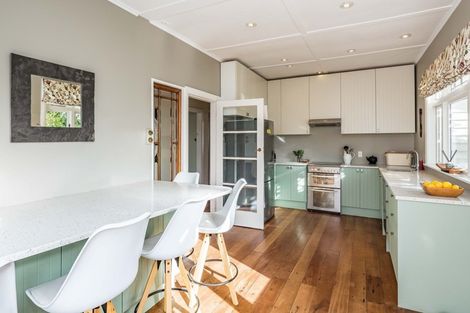 Photo of property in 68 Standen Street, Karori, Wellington, 6012