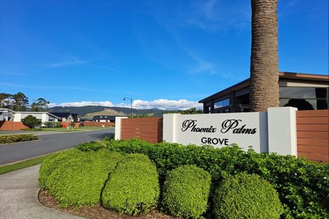 Photo of property in 22 Phoenix Palms Grove, Levin, 5510