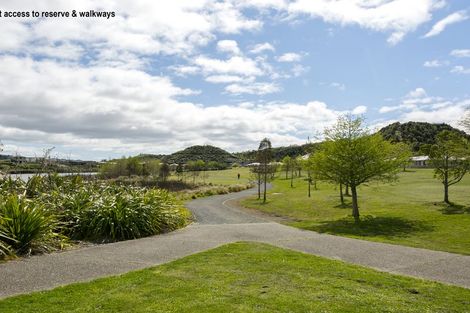 Photo of property in 10 Double Bay Road, Pyes Pa, Tauranga, 3112