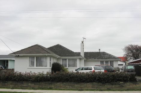 Photo of property in 10 Norfolk Street, Levin, 5510
