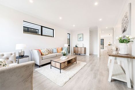 Photo of property in 26 Matahae Drive, Flat Bush, Auckland, 2019