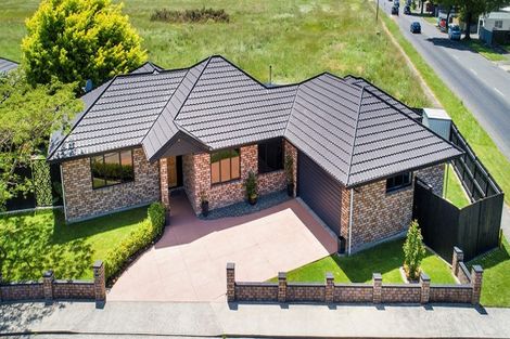 Photo of property in 2 Henley Court, Highbury, Palmerston North, 4412