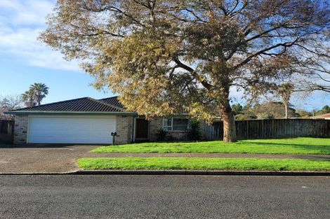 Photo of property in 22 Kayes Road, Pukekohe, 2120