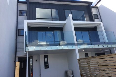 Photo of property in 5 Glenae Lane, Hobsonville, Auckland, 0618