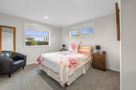 Photo of property in 8a No 2 Road, Te Puke, 3119