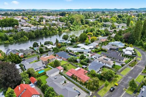 Photo of property in 17 Riverview Terrace, Fairfield, Hamilton, 3214