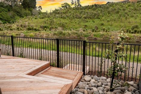 Photo of property in 105 Whakaturou Crescent, Pyes Pa, Tauranga, 3112