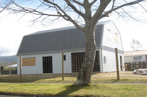 Photo of property in 1 Te Hei Place, Turangi, 3334