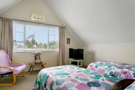 Photo of property in 5 Grace Crescent, Richmond Heights, Taupo, 3330