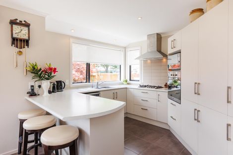 Photo of property in 28 Heretaunga Street, Palmerston North, 4414