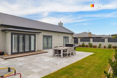 Photo of property in 34 Sunninghurst Drive, Fairfield, Dunedin, 9018