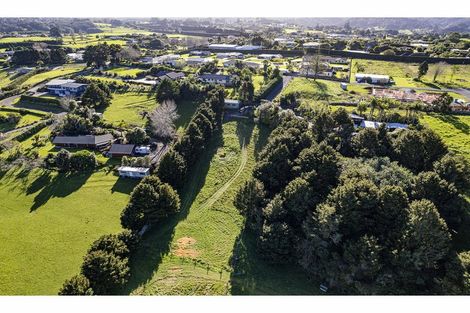 Photo of property in 6 Sylvia Lane, Maunu, 0110