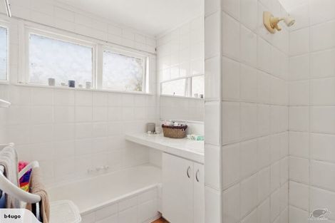 Photo of property in 77 Triangle Road, Massey, Auckland, 0614