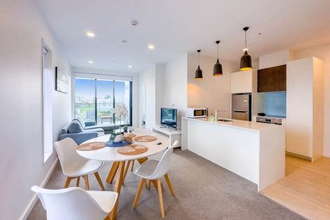 Photo of property in 418/19 Rawene Road, Birkenhead, Auckland, 0626