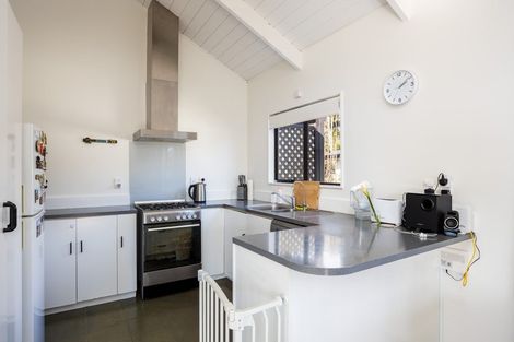 Photo of property in 517 Mangorei Road, Highlands Park, New Plymouth, 4312