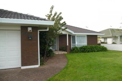 Photo of property in 5 Amadeus Place, Northpark, Auckland, 2013