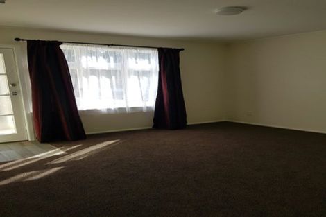 Photo of property in 102 Kilbirnie Crescent, Kilbirnie, Wellington, 6022