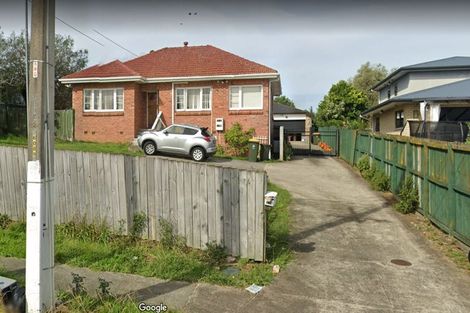 Photo of property in 10 Pah Road, Papatoetoe, Auckland, 2025