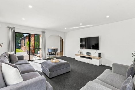 Photo of property in 18 Briarmont Street, Avondale, Christchurch, 8061